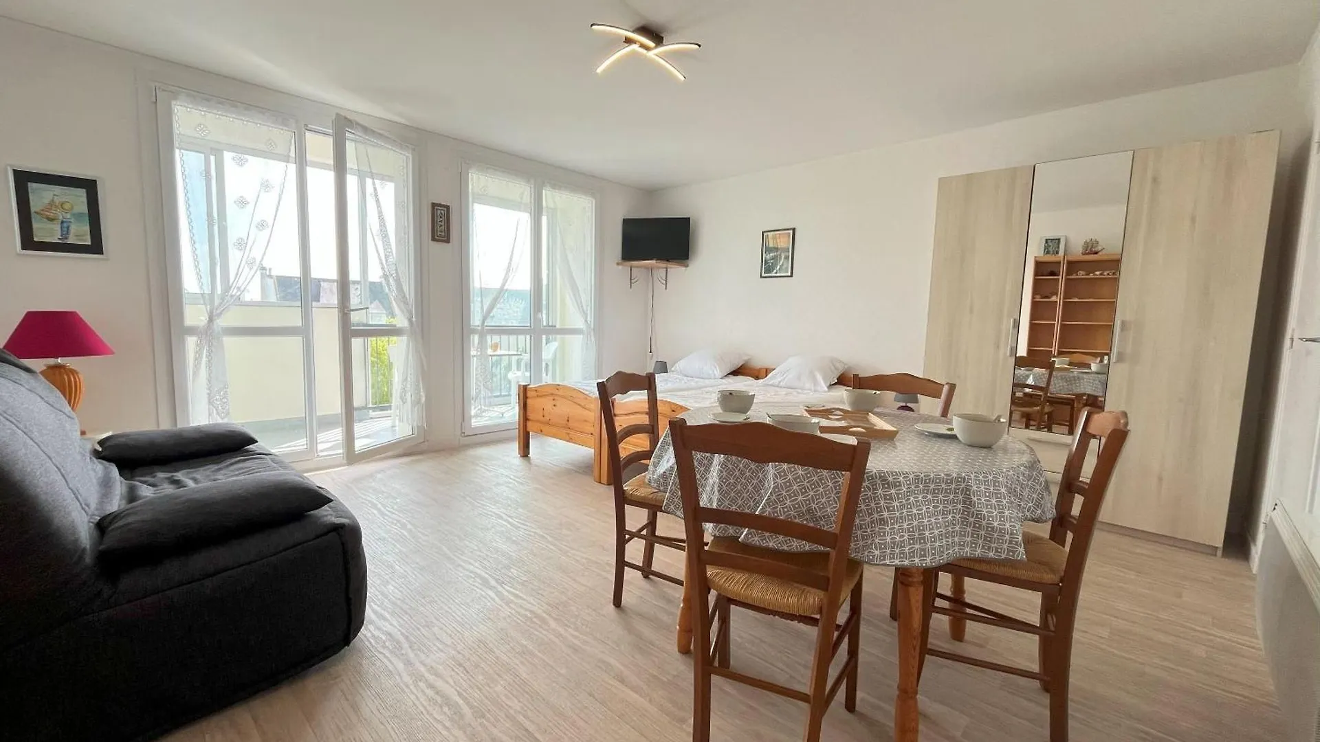 Studio 4 Personnes Proche Mer Et Thalasso Roscoff 0*,